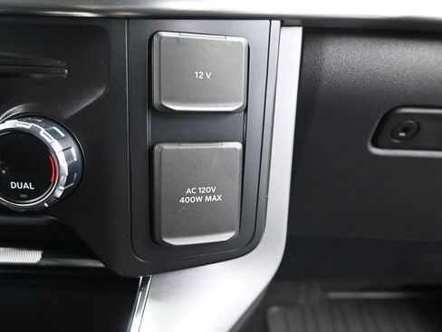 Used 2021 Ford F150 Lariat w/ Equipment Group 502A High image 32