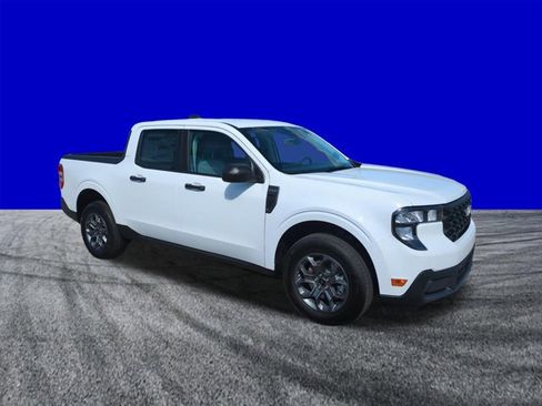 New 2026 Ford Maverick XLT image 2