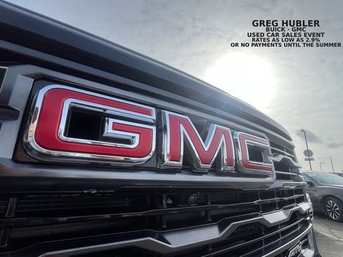 Used 2026 GMC Acadia AT4 w/ Super Cruise Package image 16