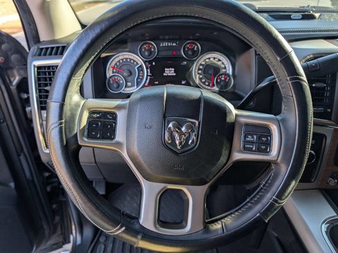 Used 2016 RAM 2500 Laramie w/ Convenience Group image 24