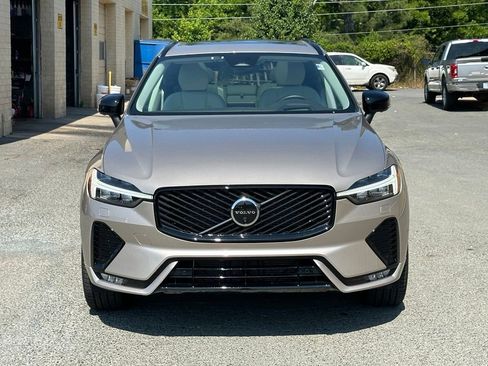 Used 2026 Volvo XC60 B5 Ultra w/ Protection Package Premier AWD/4WD image 10