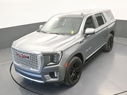 Used 2022 GMC Yukon Denali w/ Denali Premium Package image 60