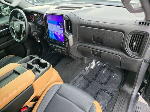 Used 2021 Chevrolet Silverado 1500 Custom w/ LPO, Dark Essentials Package AWD/4WD image 24