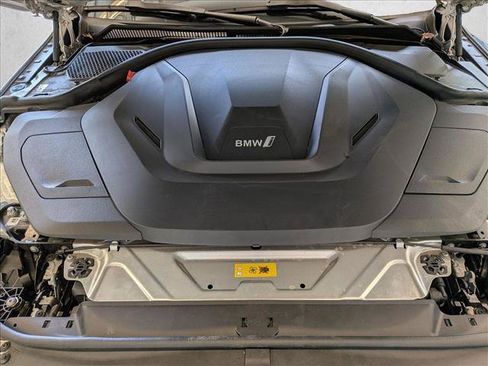 Used 2023 BMW i4 eDrive35 RWD image 23