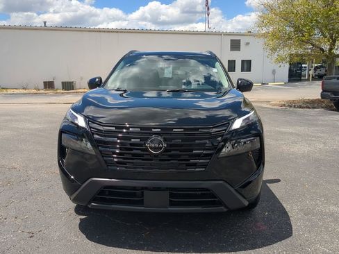 New 2026 Nissan Rogue SV FWD image 8