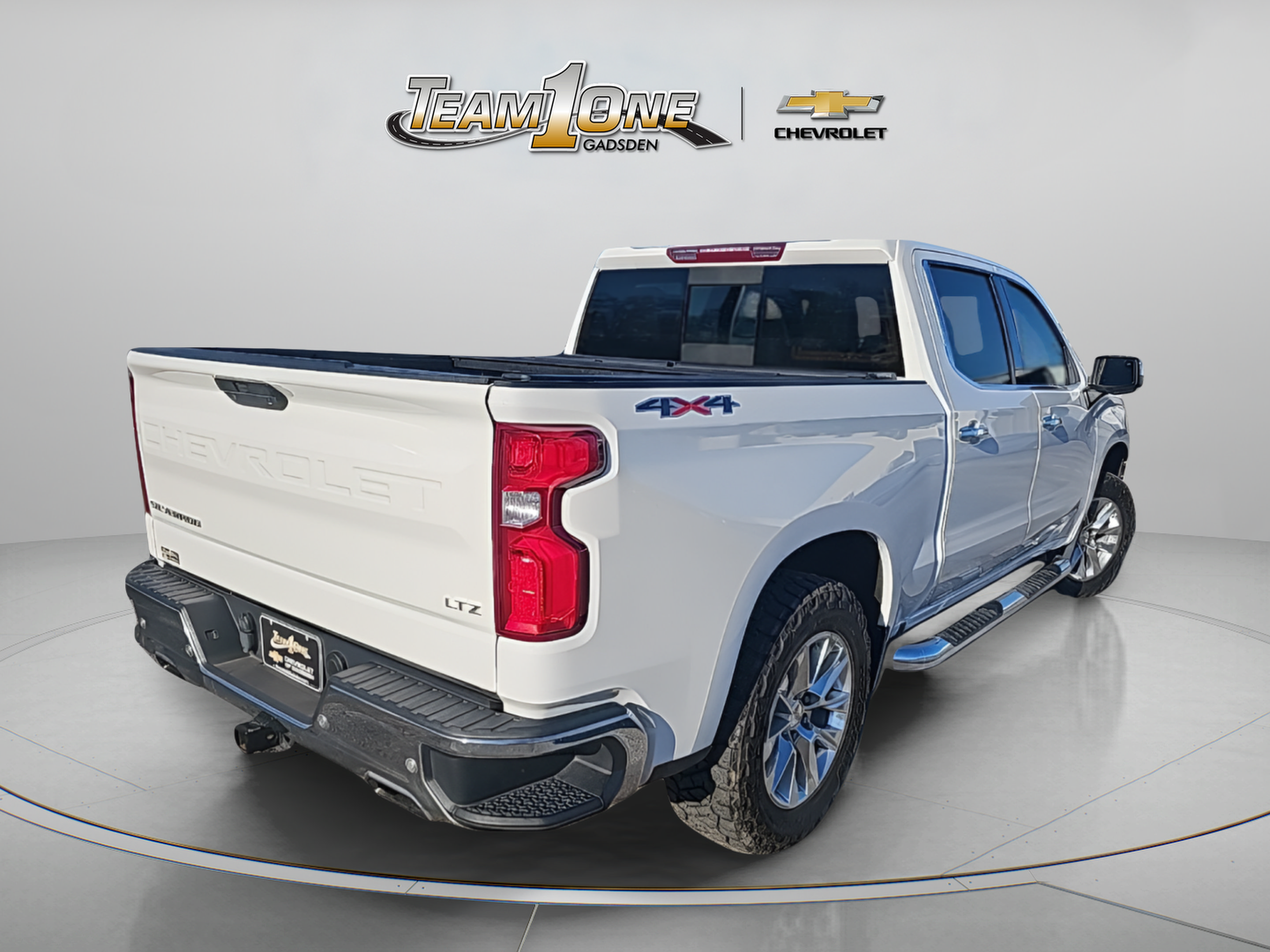 Used 2019 Chevrolet Silverado 1500 LTZ w/ LTZ Premium Package AWD/4WD image 8
