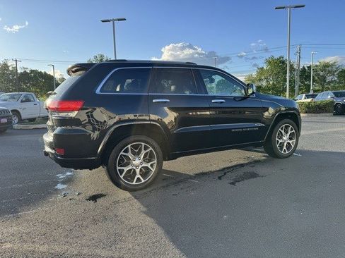 Used 2019 Jeep Grand Cherokee Overland image 7