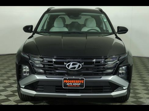 Used 2025 Hyundai Tucson SEL AWD/4WD image 18