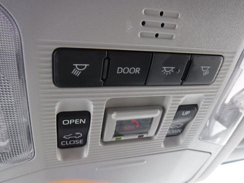 Used 2023 Toyota RAV4 XLE Premium image 36