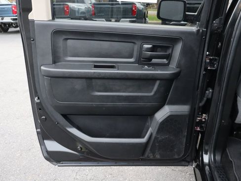 Used 2017 RAM 1500 Express image 21