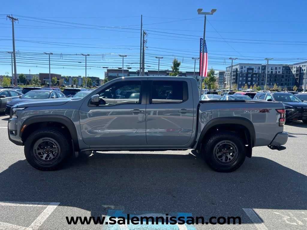 Used 2026 Nissan Frontier PRO-4X w/ Tow Package AWD/4WD image 4
