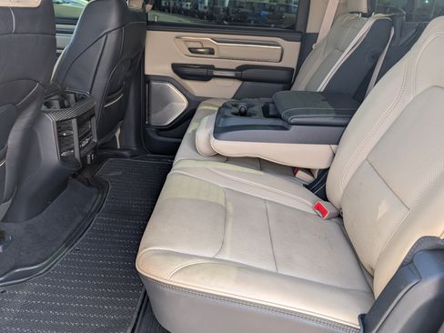 Used 2020 RAM 1500 Limited AWD/4WD image 17