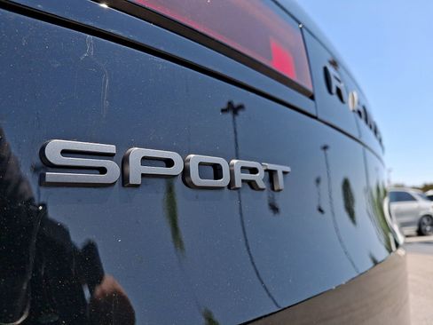 Used 2023 Land Rover Range Rover Sport SE AWD/4WD image 32