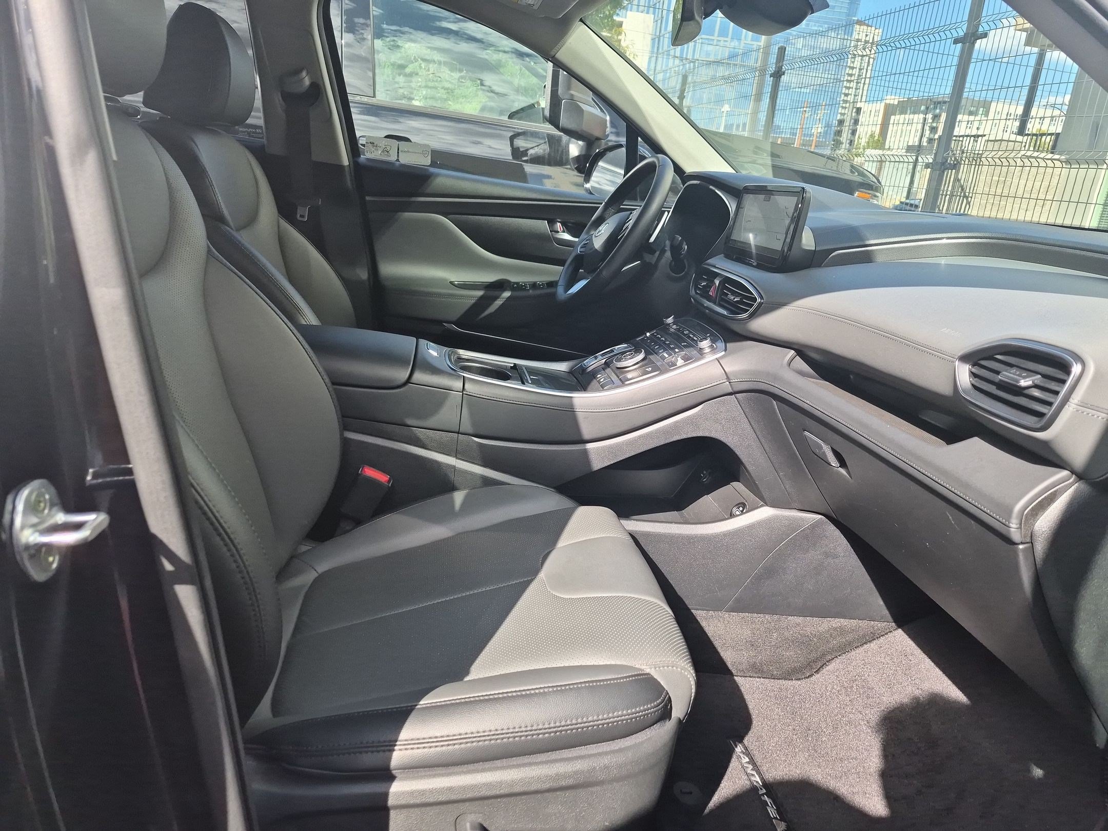 Certified 2023 Hyundai Santa Fe SEL w/ Premium Package AWD/4WD image 32