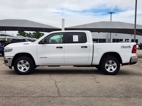 Used 2025 RAM 1500 Lone Star AWD/4WD image 4