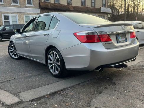 Used 2014 Honda Accord Sport image 4