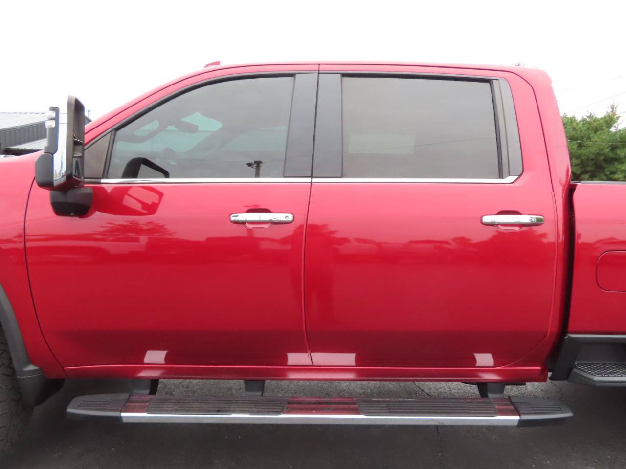 Used 2020 Chevrolet Silverado 3500 LTZ w/ LTZ Plus Package AWD/4WD image 15