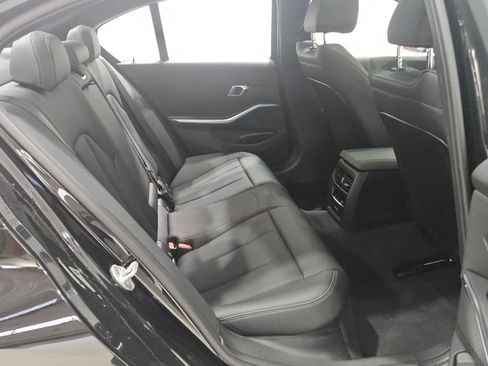 Used 2025 BMW 330i xDrive Sedan image 12