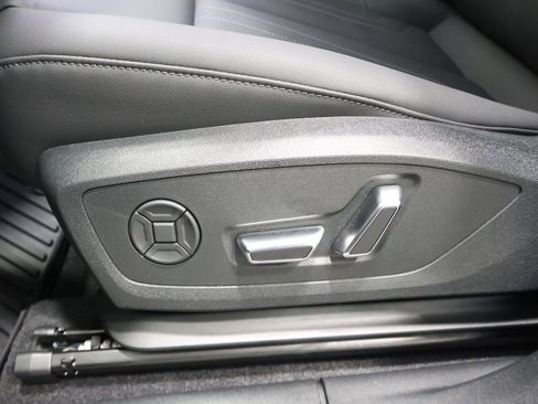 New 2026 Audi Q3 quattro 2.0T image 14