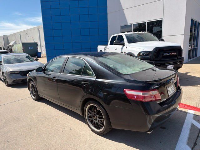 Used 2007 Toyota Camry XLE FWD image 7