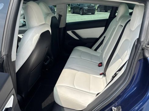 Used 2019 Tesla Model 3 AWD/4WD image 14