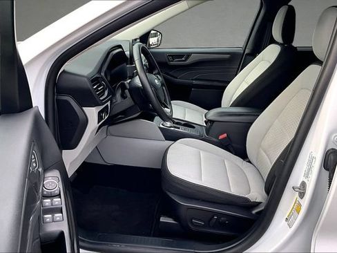 Used 2024 Ford Escape Active FWD image 21
