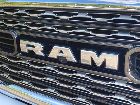 Used 2024 RAM 2500 Limited AWD/4WD image 32