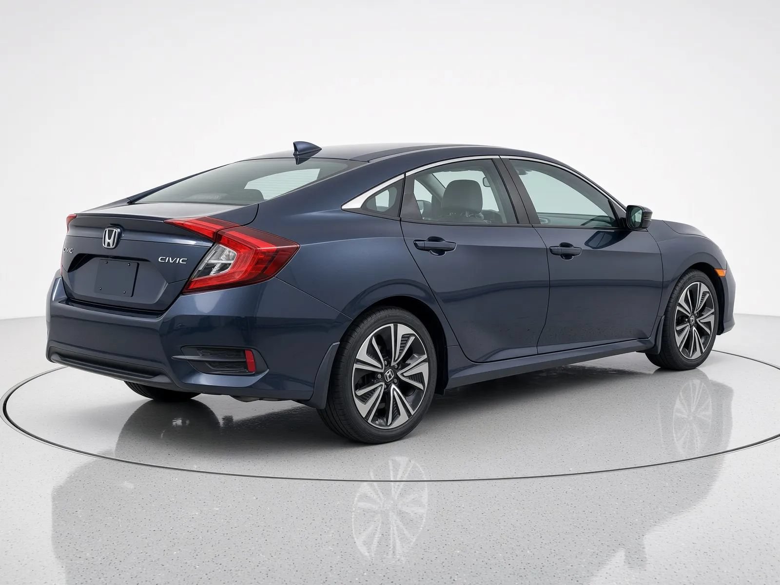 Used 2017 Honda Civic EX-T image 5