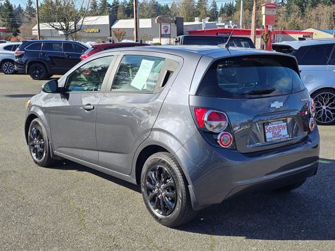 Used 2013 Chevrolet Sonic LS image 5