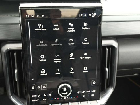 New 2026 GMC Acadia AT4 w/ Luxury Package image 15