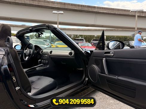Used 2011 MAZDA MX-5 Miata Grand Touring w/ Premium Pkg RWD image 26