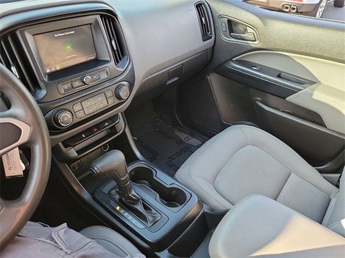 Used 2020 Chevrolet Colorado W/T w/ WT Convenience Package image 14
