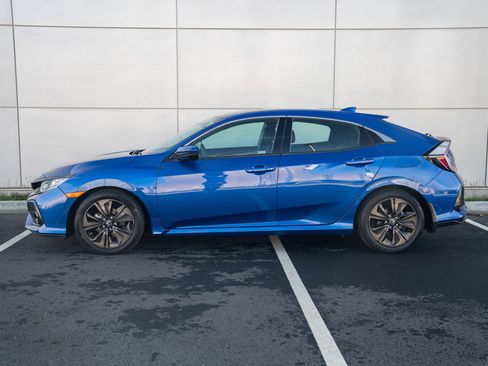 Used 2019 Honda Civic EX image 2