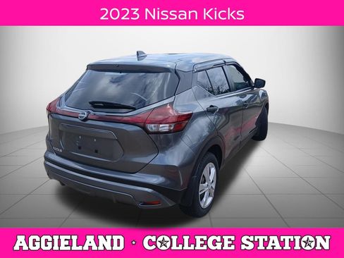Used 2023 Nissan Kicks S image 2