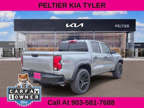 Used 2024 Chevrolet Colorado Trail Boss w/ Advanced Trailering Package AWD/4WD image 7
