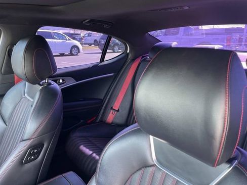 Used 2023 Genesis G70 2.0T w/ Sport Prestige Package image 20