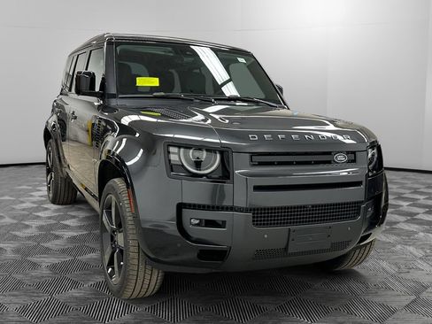 New 2026 Land Rover Defender 110 X-Dynamic SE AWD/4WD image 7