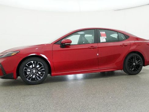 New 2026 Toyota Camry SE image 13