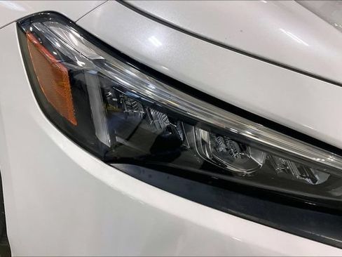 Used 2022 Honda Civic EX image 28