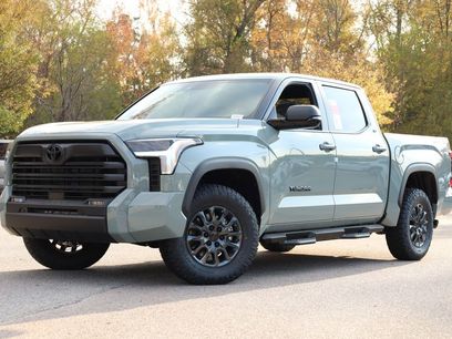 New 2026 Toyota Tundra SR5