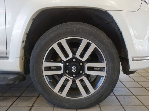 Used 2019 Toyota 4Runner Limited AWD/4WD image 15