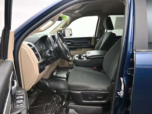 Used 2022 RAM 2500 Big Horn w/ Level A Equipment Group AWD/4WD image 19