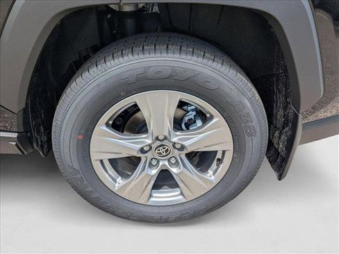 New 2025 Toyota RAV4 LE image 9