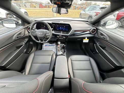 New 2026 Chevrolet Trax RS w/ Sunroof Package FWD image 21