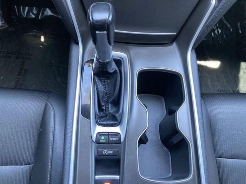 Used 2022 Honda Accord Sport image 15