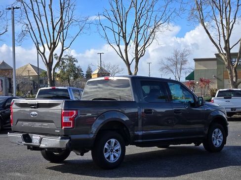 Used 2020 Ford F150 XLT RWD image 5