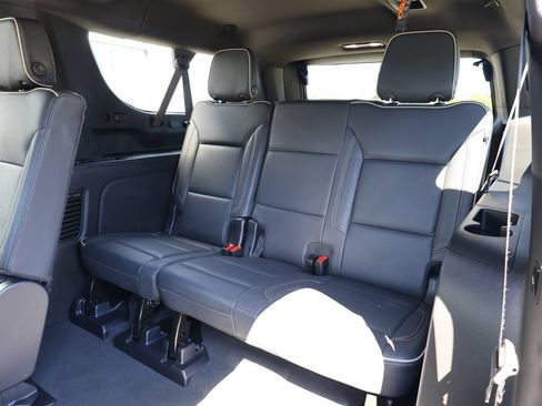 Used 2025 GMC Yukon XL Elevation AWD/4WD image 31
