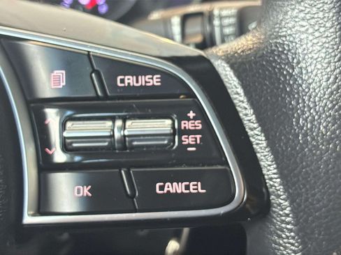 Used 2021 Kia Forte LXS FWD image 25