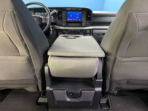 Used 2024 Ford F250 XLT image 42