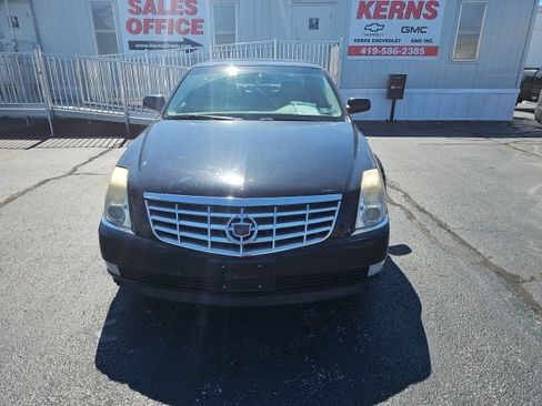 Used 2006 Cadillac DTS w/ Sun And Sound Package FWD image 7